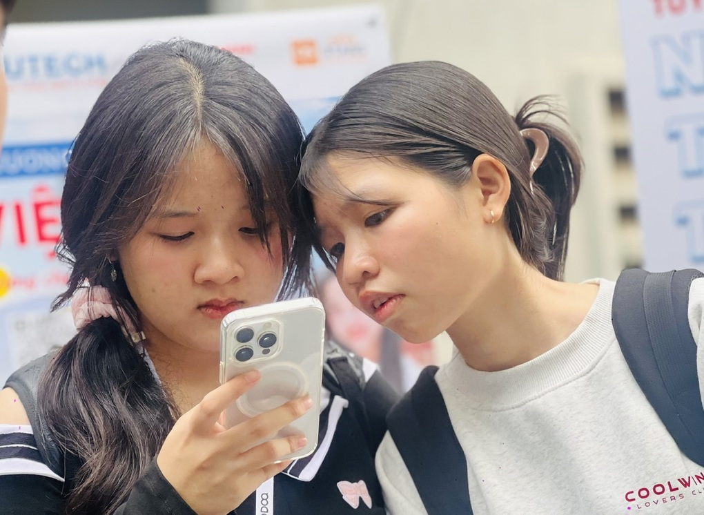 Loạt trường hot công bố tuyển sinh, có trường từ chối thẳng quy đổi IELTS - 1 Loạt trường hot công bố tuyển sinh, có trường từ chối thẳng quy đổi IELTS - 1